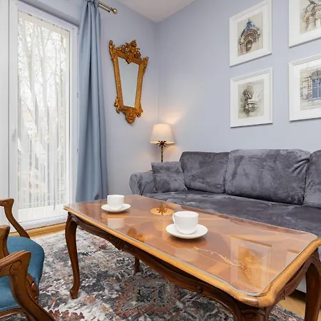 Sea Shell By Renters